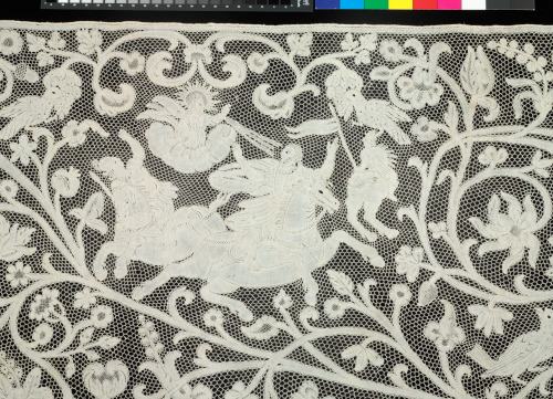 Milanese Bobbin Lace Flounce for an Alb - Image 28