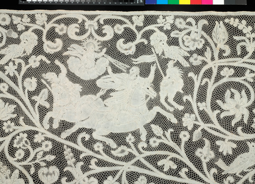 Milanese Bobbin Lace Flounce for an Alb - Image 17