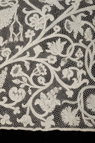 Milanese Bobbin Lace Flounce for an Alb - Image 8