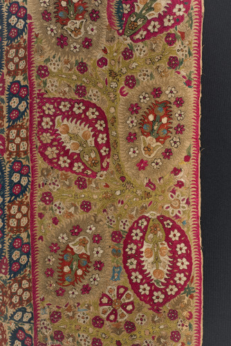 Bedspread or Cover of Yannina Embroidered Borders - Image 6