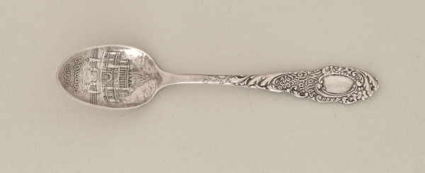 "WORLD'S FAIR CHICAGO" DEMITASSE SPOON