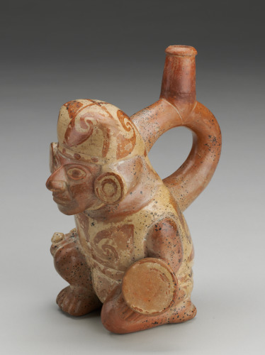 Kneeling Warrior Figurative Bottle - Image 3
