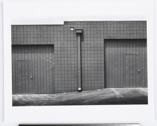 Unoccupied Warehouse, Santa Ana - Image 1