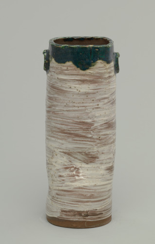 Oribe-Style Tall Vase with Bamboo Decoration - Image 3