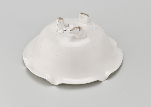 Tripod Lotus Dish - Image 2