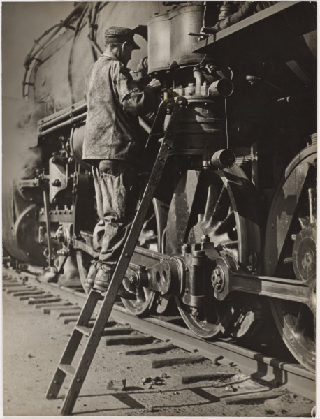 The Engine Mechanic