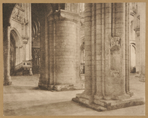 ELY CATHEDRAL: ACROSS NAVE AND OCTAGON