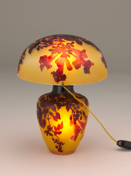 Trumpet Vine Table Lamp - Image 6