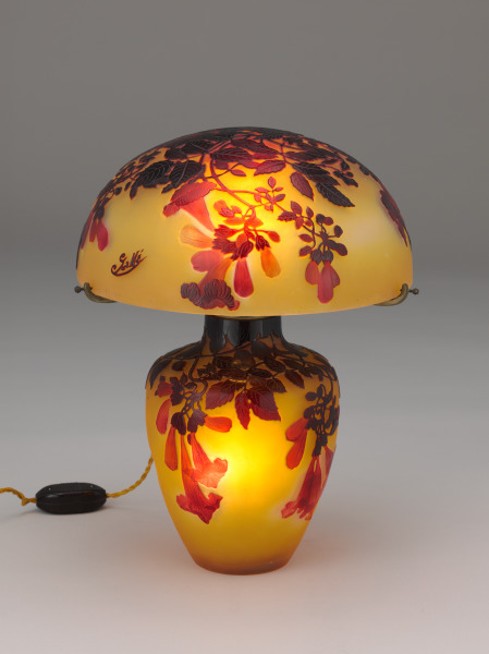 Trumpet Vine Table Lamp - Image 5