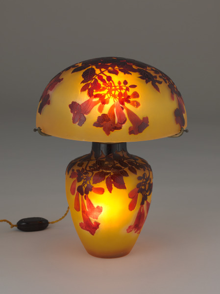 Trumpet Vine Table Lamp - Image 3