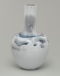 Large Vase with Jun-type Glaze