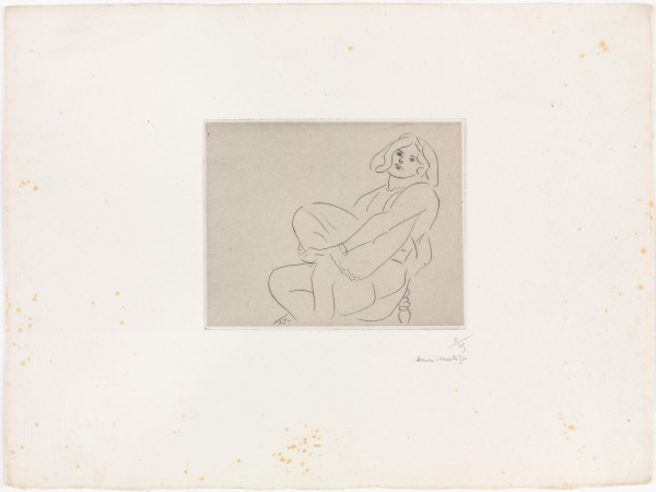 YOUNG WOMAN HOLDING LEFT KNEE