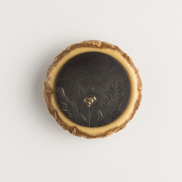 Kagami Netsuke