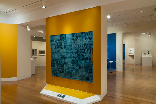 Woman’s Wrapper - Image 7