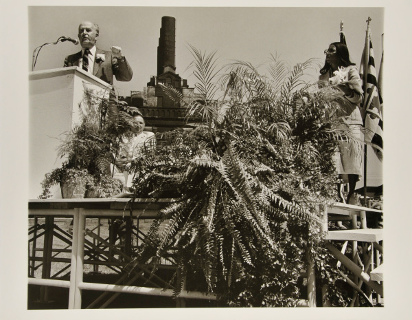 MAYOR WILLIAM DONALD SCHAEFER AT RECEPTION FOR JOAN MONDALE, BALTIMORE.