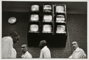 Main corridor, Diagnostic