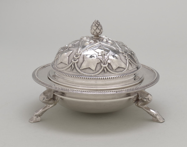 Butter Dish and Cover - Image 4