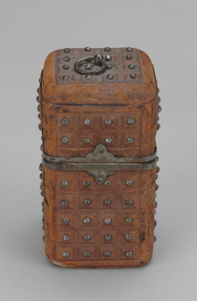 Sewing Box with Implements - Image 4