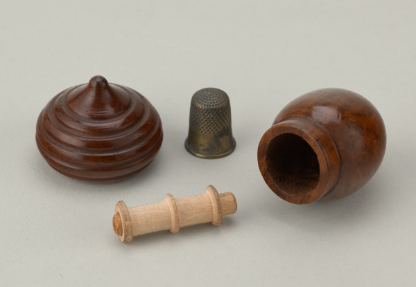 Acorn Thimble, Needle, and Thread Holder (Etui or Sewing Case) - Image 2