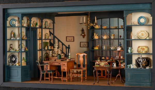 Colonial Shop for Chinaware, 1750-1770 - Image 2