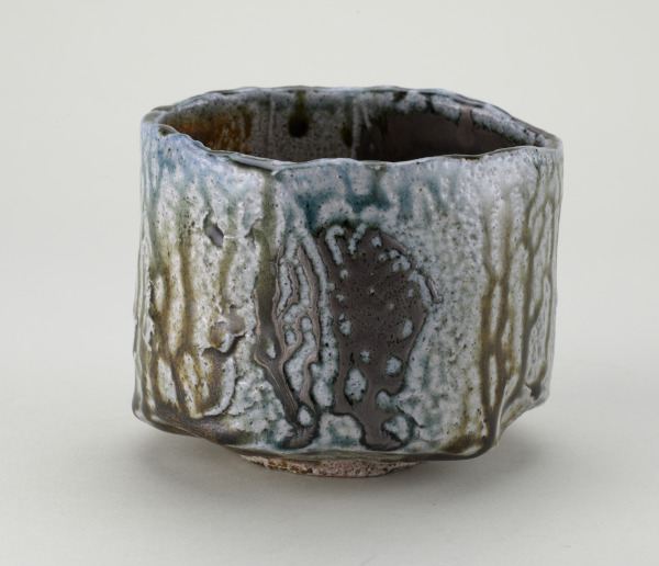 “Rumbling of the Sea” Teabowl (“Uminari” Wan) - Image 6
