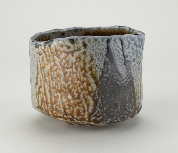 “Rumbling of the Sea” Teabowl (“Uminari” Wan) - Image 3