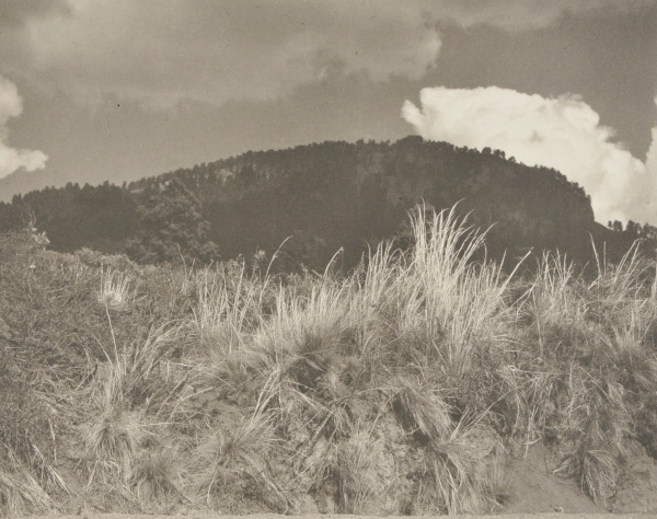 Black Mountain, White Cloud - Image 4