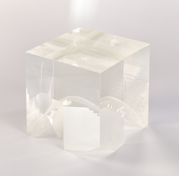 Cast Crystal 781105 - Image 2