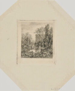 Jardin avec statue ay bord d’une pièce d’eau