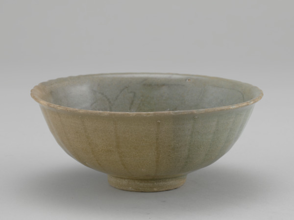 Bowl with Carved Design - Image 4