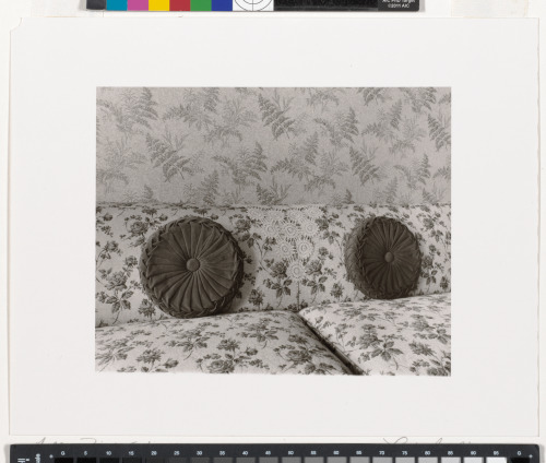 Fell’s Point Sofa - Image 4