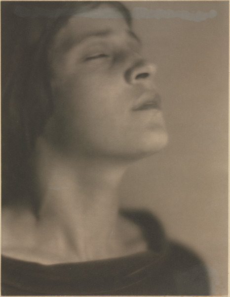 HEAD OF AN ITALIAN GIRL