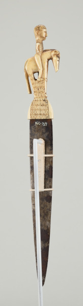 Knife with European Horse Rider - Image 2