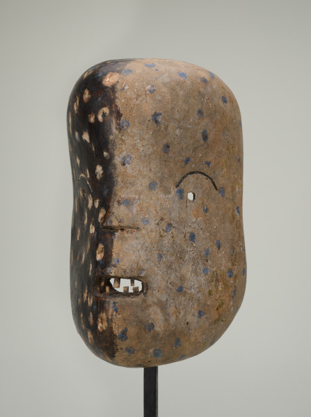 Mask - Image 6