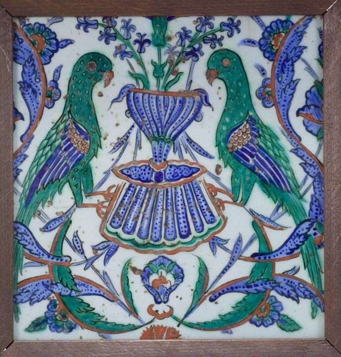 Tile Decorated with a Fountain between Two Parrots