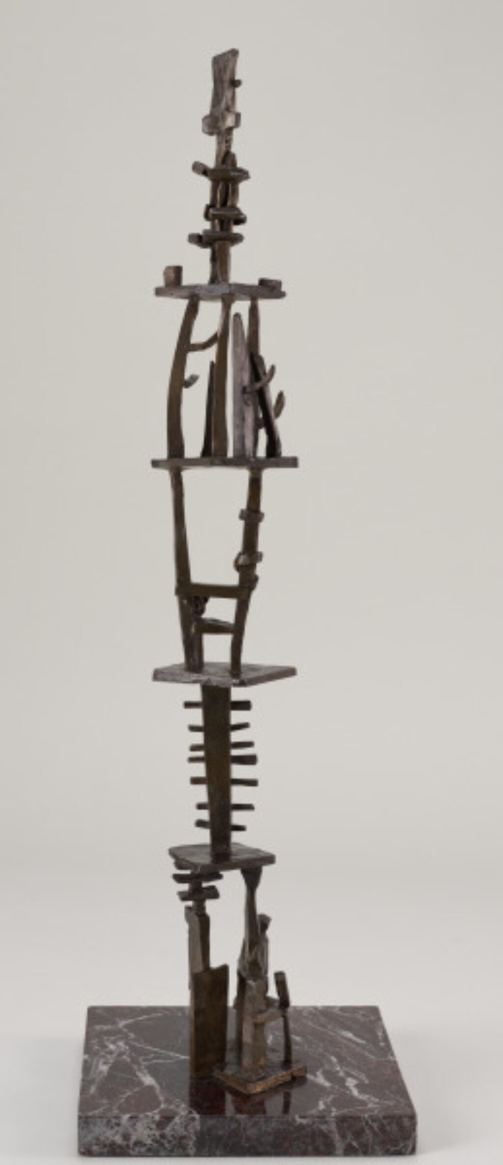 Apartment House Totem - Image 4