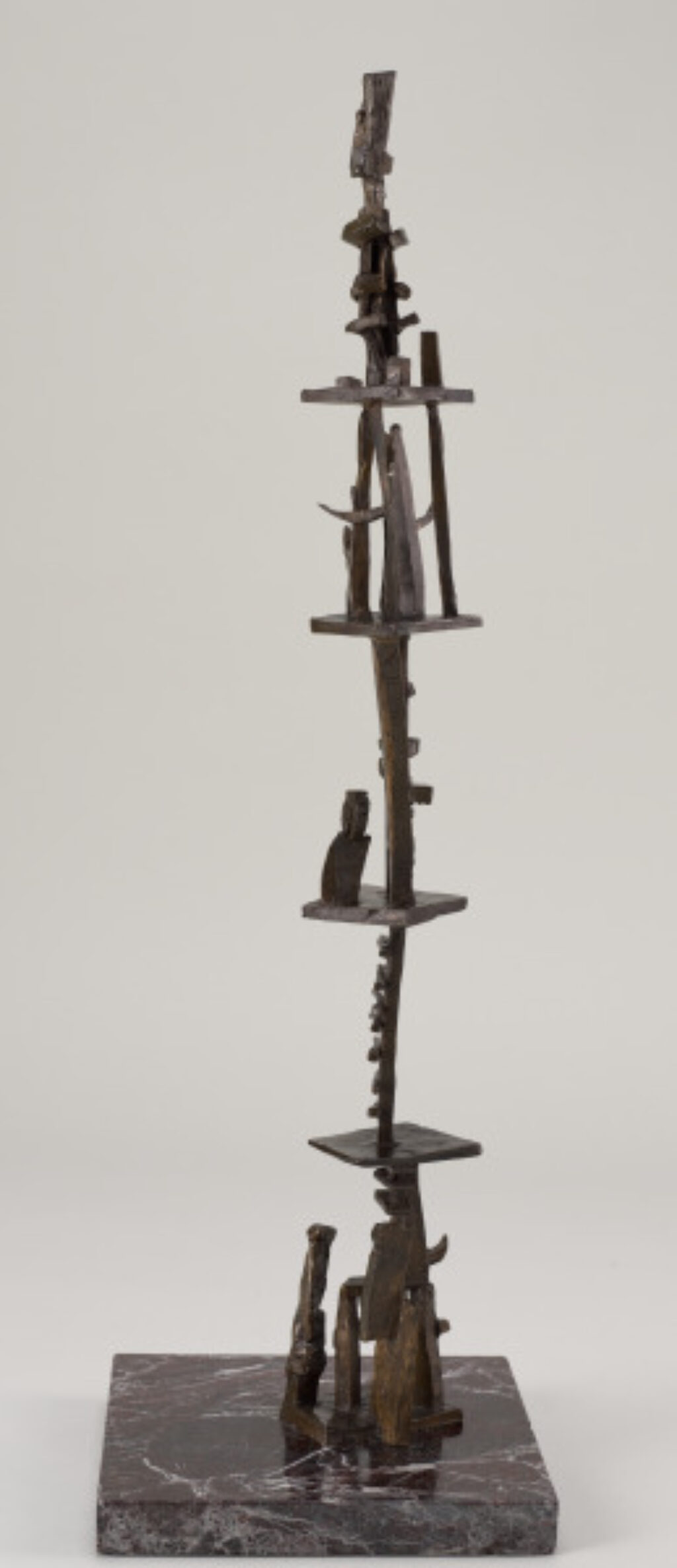 Apartment House Totem - Image 3