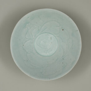 Bowl with Carved Flower and Leaves Design