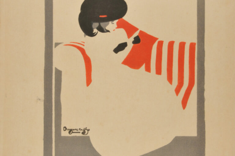 WOMAN READING