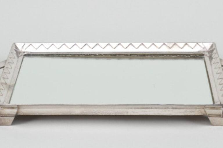 Tray
