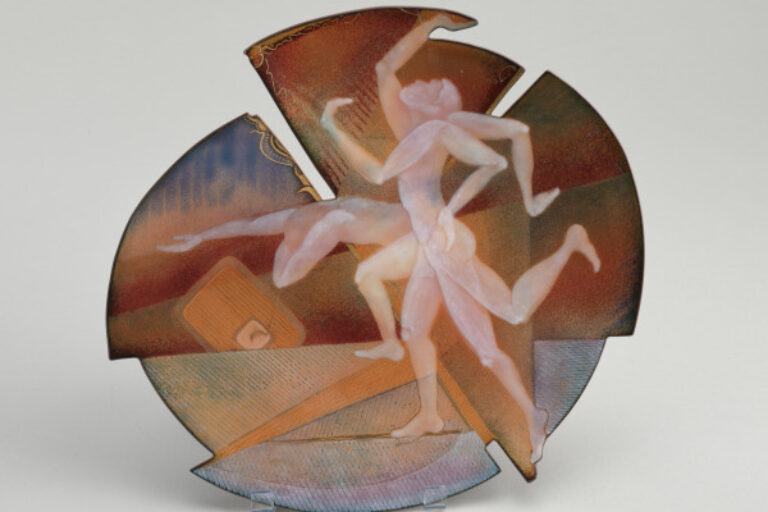 "MARTHA GRAHAM" PLATE