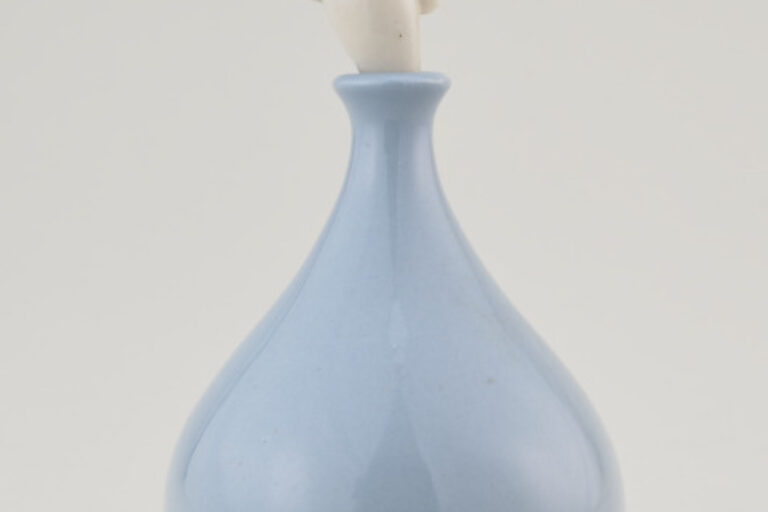 STOPPERED LOTION BOTTLE PROTOTYPE