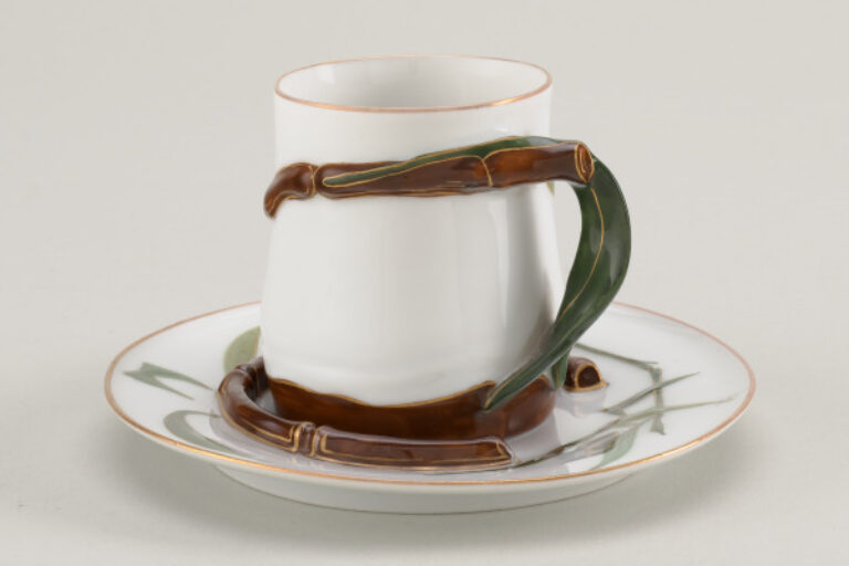 COFFEE CUP AND SAUCER