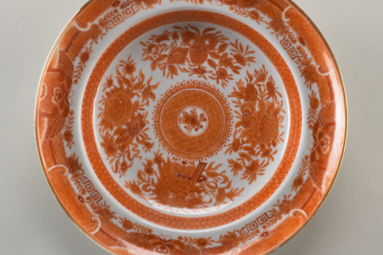 Soup Plate Decorated with Fitzhugh Pattern