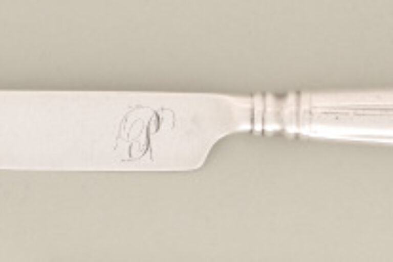 Knife
