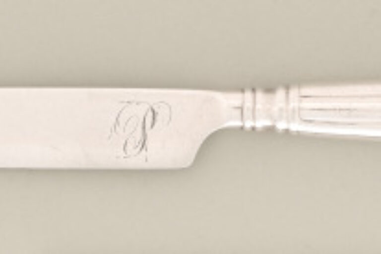 Knife