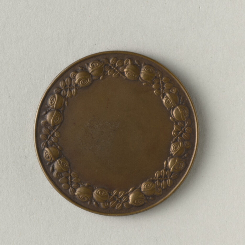 “Artemis with Mastiff” Medal - Image 2