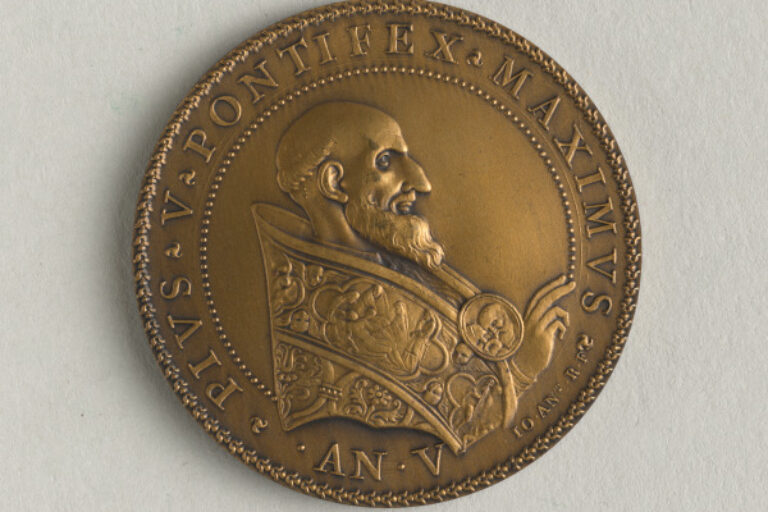 "PIUS V, POPE (1566–72)" MEDAL