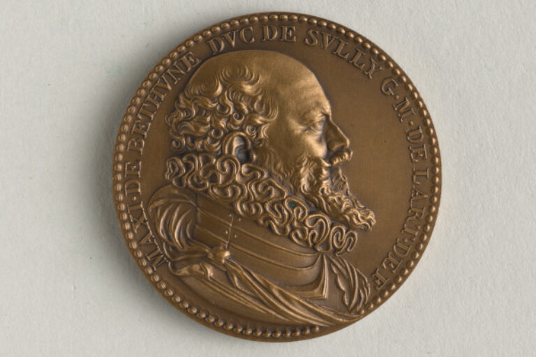 "MAXIMILIAN DE BETHUNE DUKE OF SULLY" MEDAL