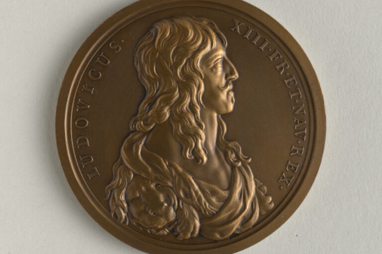 "LOUIS XIII" MEDAL